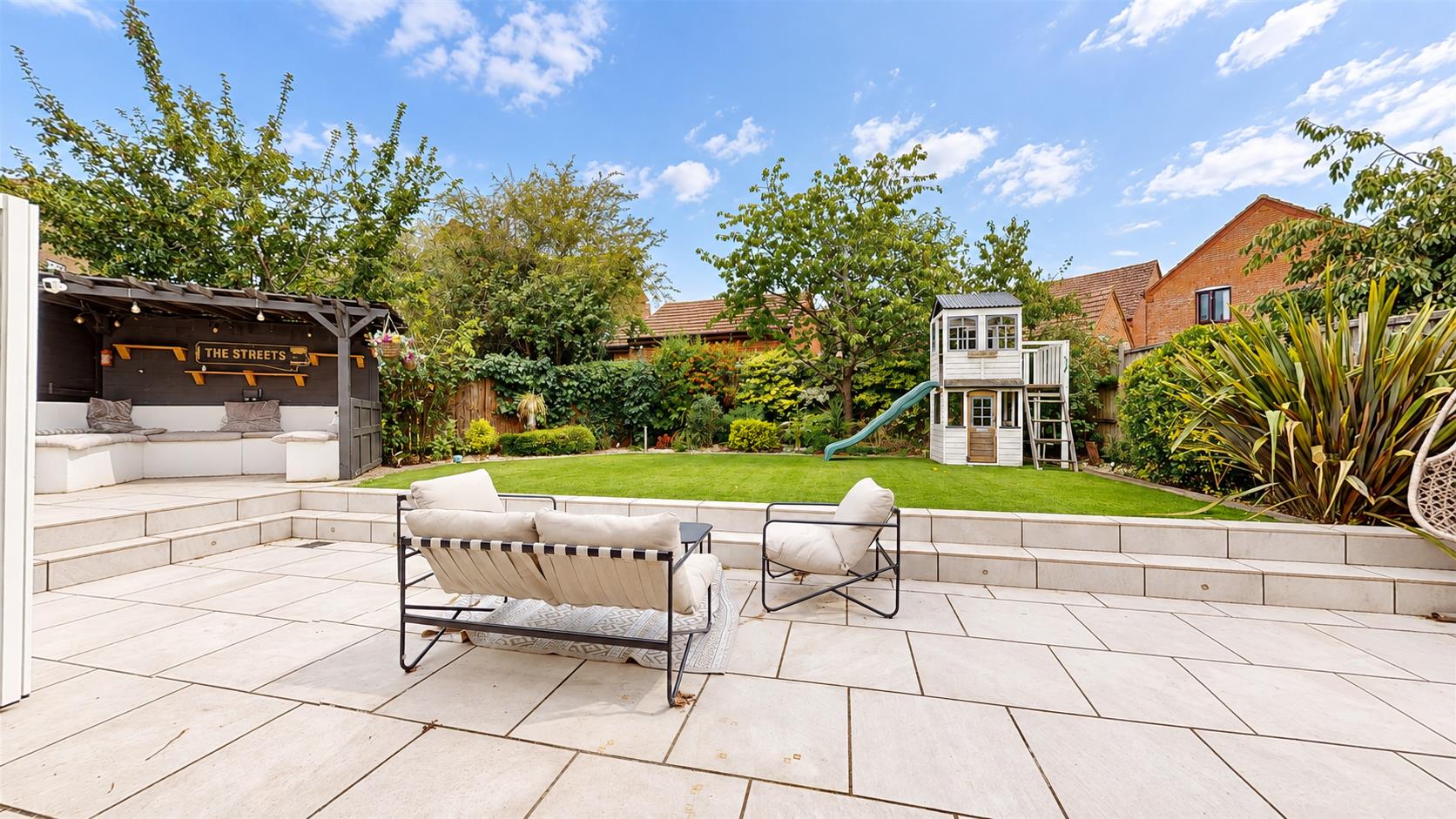 Garthwaite Crescent, Shenley Brook End, Milton Keynes